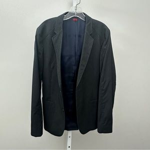 HUGO BOSS BLAZER‎ is 38 R